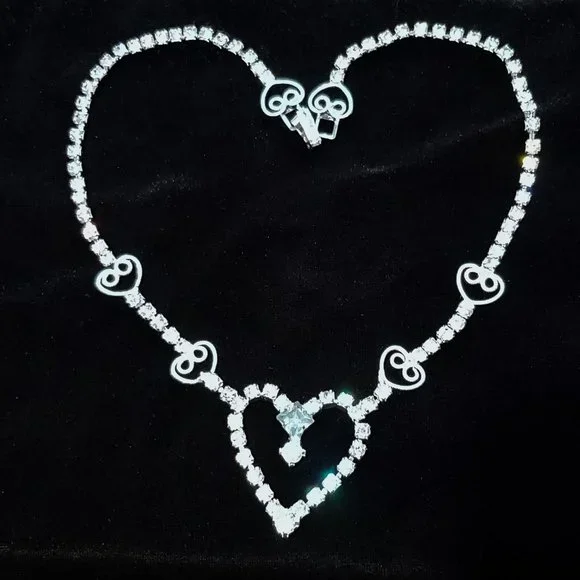 Vintage Rhinestone Heart Statement Set - Picture 4 of 5